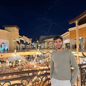 Meet your Posher, Bassel